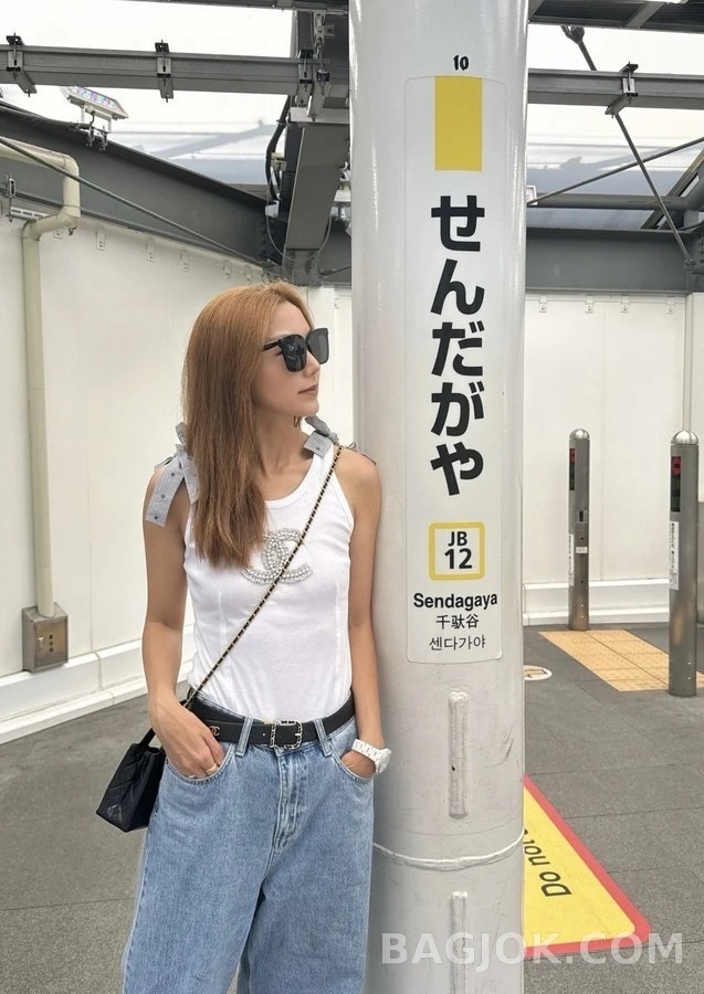 샤넬 샤넬 더블 C 로고 리버서블 벨트 상세 이미지