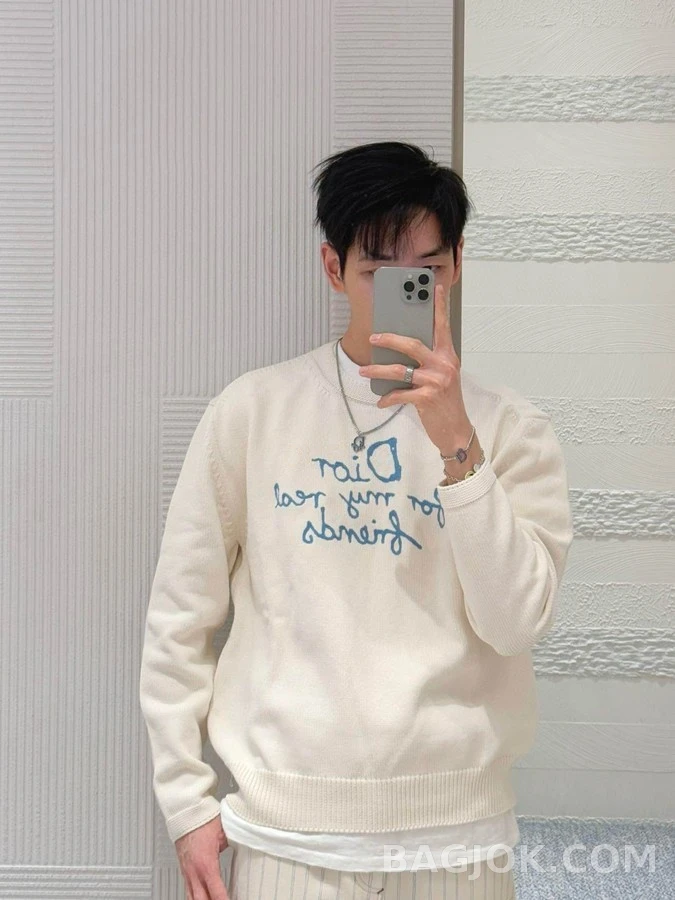 디올 디올 레터링 자수 긴팔 티셔츠 상세 이미지