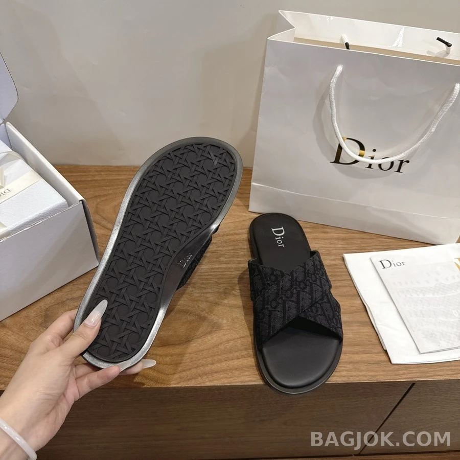 디올 디올 오블리크 크로스 스트랩 슬리퍼 상세 이미지