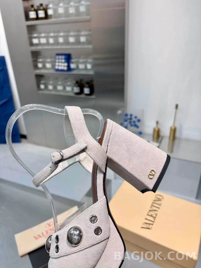 발렌티노 발렌티노 스터드 스웨이드 플랫폼 샌들 상세 이미지