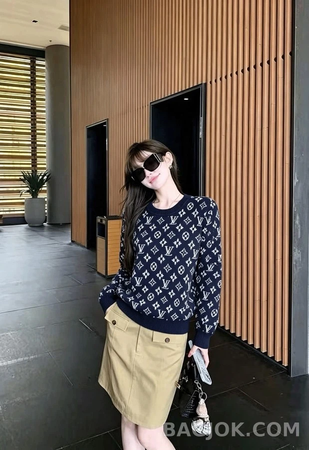 루이비통 루이비통 모노그램 자카드 긴팔 티셔츠 상세 이미지