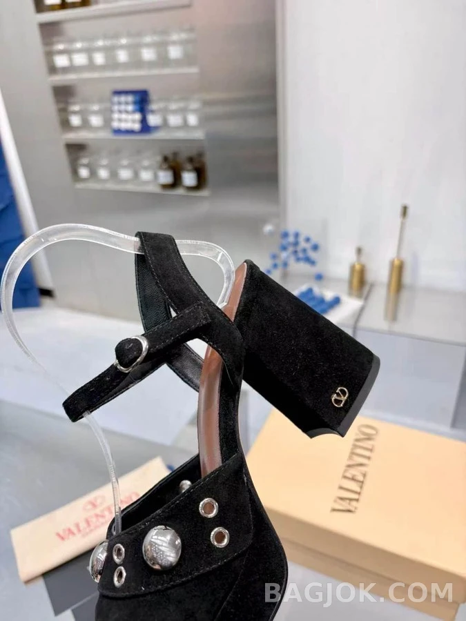 발렌티노 발렌티노 메탈 스터드 플랫폼 샌들 상세 이미지