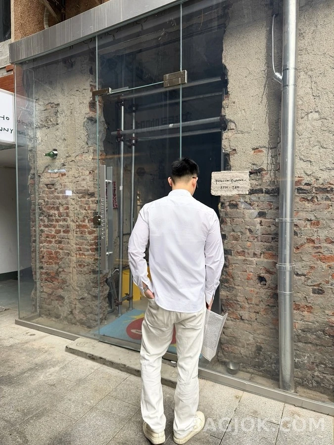 디올 디올 자수 긴팔 티셔츠 상세 이미지
