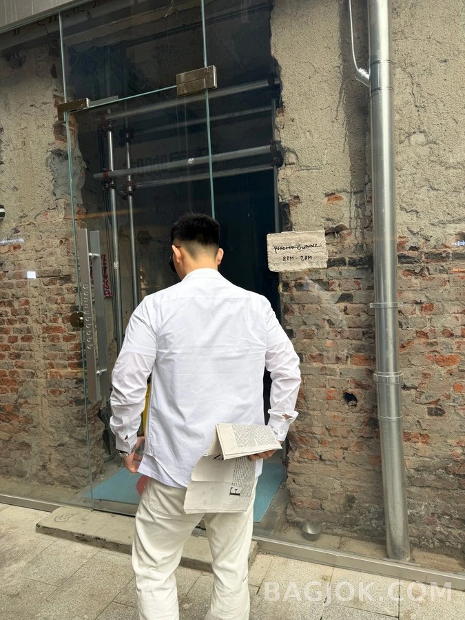 디올 디올 자수 긴팔 티셔츠 상세 이미지