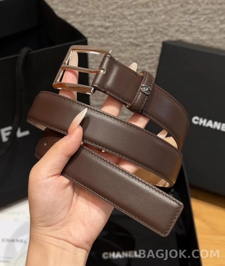 샤넬 샤넬 더블 C 로고 가죽 벨트 상세 이미지
