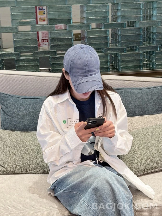 메종 마르지엘라 메종마르지엘라 그래픽 프린트 긴팔 셔츠 상세 이미지