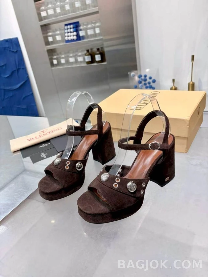 발렌티노 발렌티노 메탈 스터드 플랫폼 샌들 상세 이미지