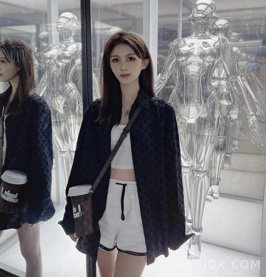 루이비통 루이비통 모노그램 플록 셔츠 상세 이미지