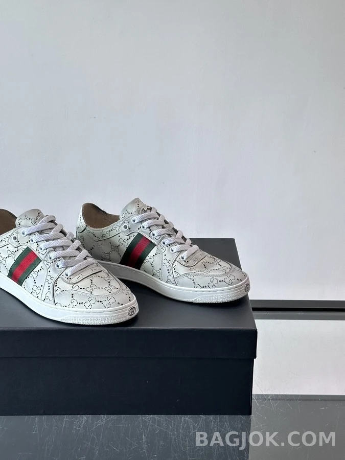 구찌 구찌 펀칭 웹 스트라이프 스니커즈 상세 이미지