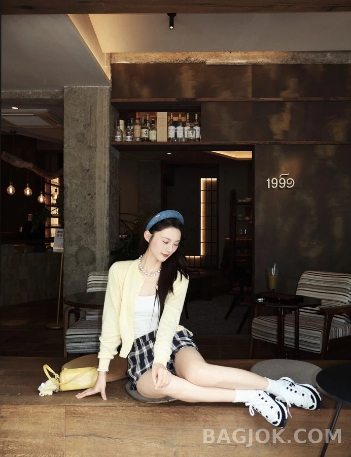 샤넬 샤넬 블랙앤화이트 스니커즈 상세 이미지