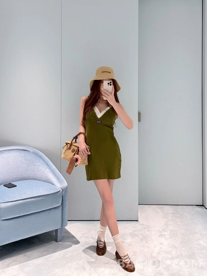 미우미우 미우미우 레이스업 발레리나 플랫 상세 이미지