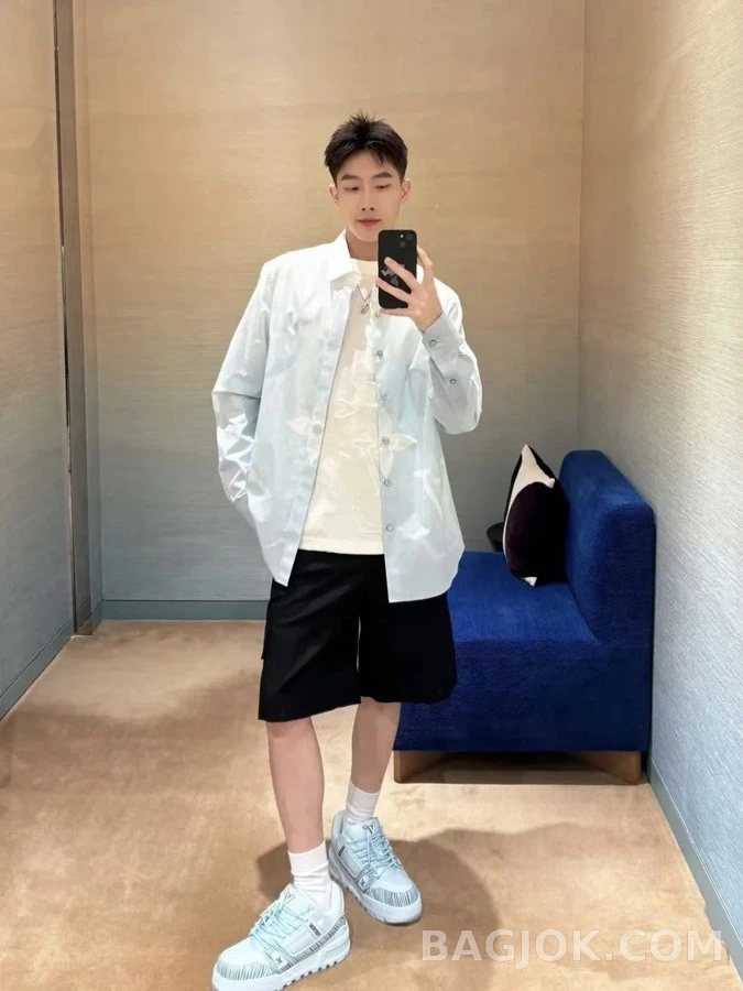 루이비통 루이비통 모노그램 프린트 셔츠 상세 이미지