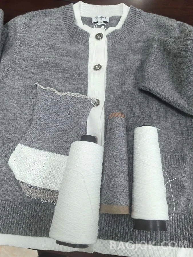 샤넬 샤넬 더블C 버튼 페이크 레이어드 가디건 상세 이미지
