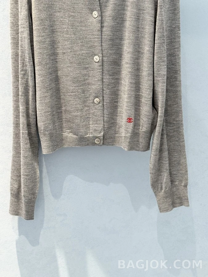 샤넬 샤넬 로고 니트 가디건 상세 이미지
