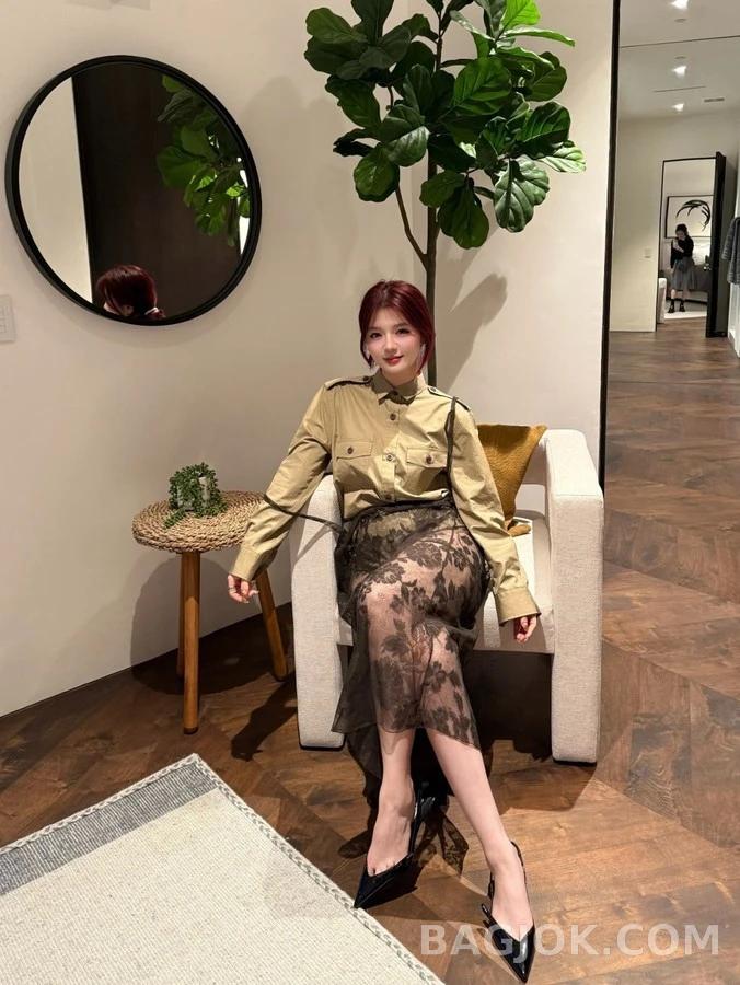 프라다 프라다 견장 포켓 셔츠 상세 이미지