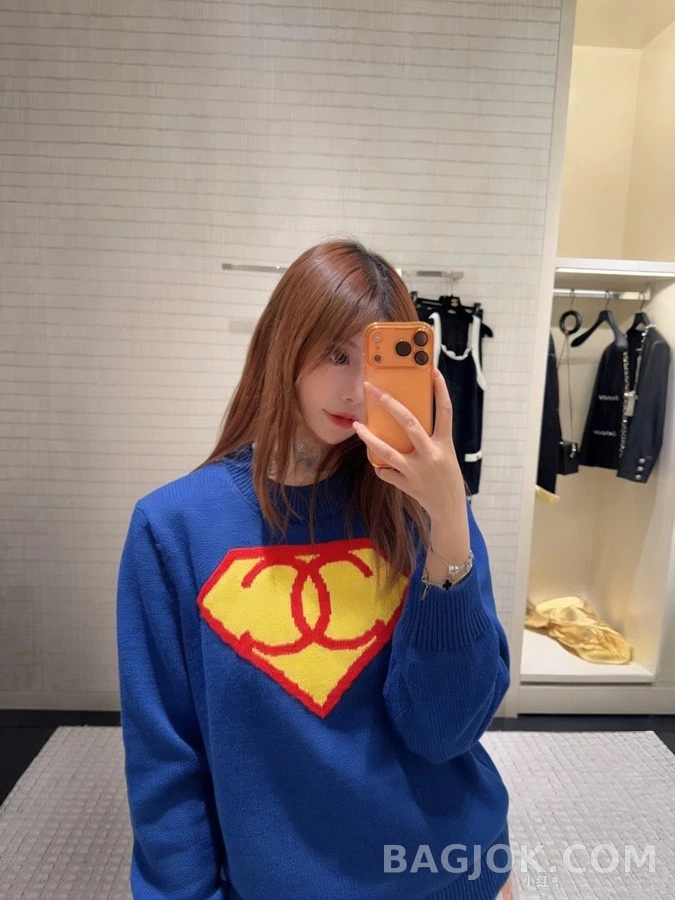 샤넬 샤넬 초인 로고 니트 스웨터 상세 이미지