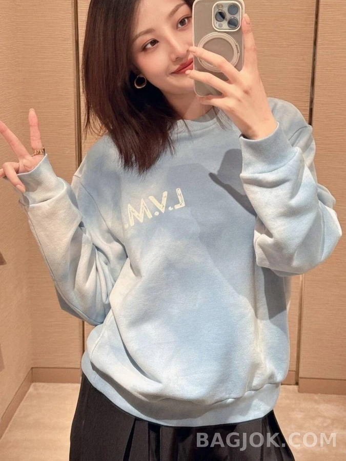 루이비통 루이비통 타이다이 로고 니트 상세 이미지