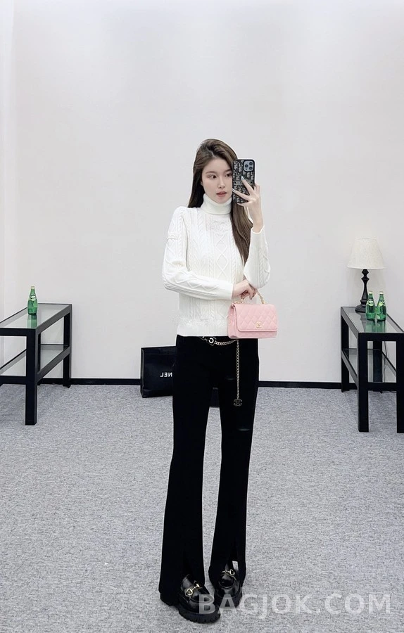 샤넬 샤넬 케이블 니트 터틀넥 스웨터 상세 이미지