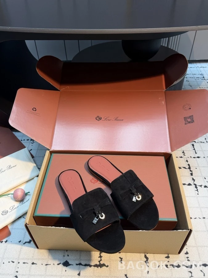 로로피아나 로로피아나 스웨이드 보우 장식 슬라이드 상세 이미지