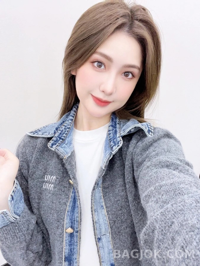 미우미우 미우미우 데님 콜라보 니트 가디건 상세 이미지