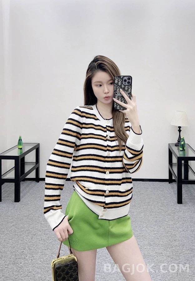 샤넬 샤넬 원넥 니트 스트라이프 가디건 상세 이미지