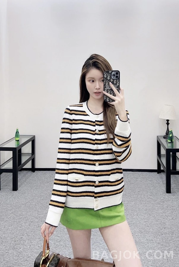샤넬 샤넬 원넥 니트 스트라이프 가디건 상세 이미지