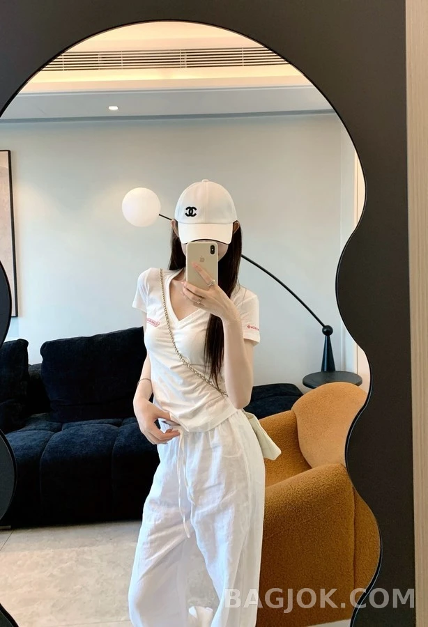 샤넬 샤넬 더블 C 자수 볼캡 상세 이미지