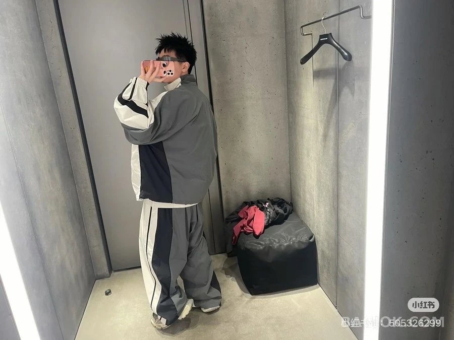 발렌시아가 발렌시아가 컬러블록 스트라이프 와이드 팬츠 상세 이미지