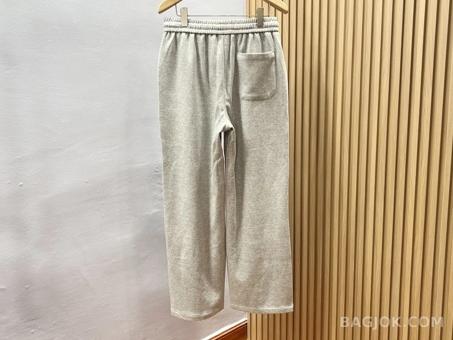 브루넬로 쿠치넬리 브루넬로 쿠치넬리 울 스트레이트핏 트레이닝 팬츠 상세 이미지