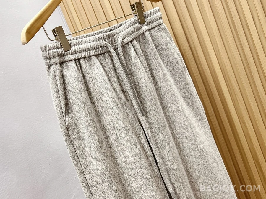브루넬로 쿠치넬리 브루넬로 쿠치넬리 울 스트레이트핏 트레이닝 팬츠 상세 이미지