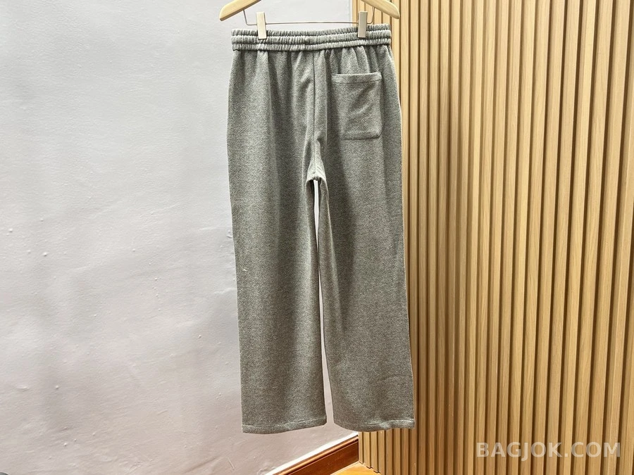 브루넬로 쿠치넬리 브루넬로 쿠치넬리 울 스트레이트핏 트레이닝 팬츠 상세 이미지