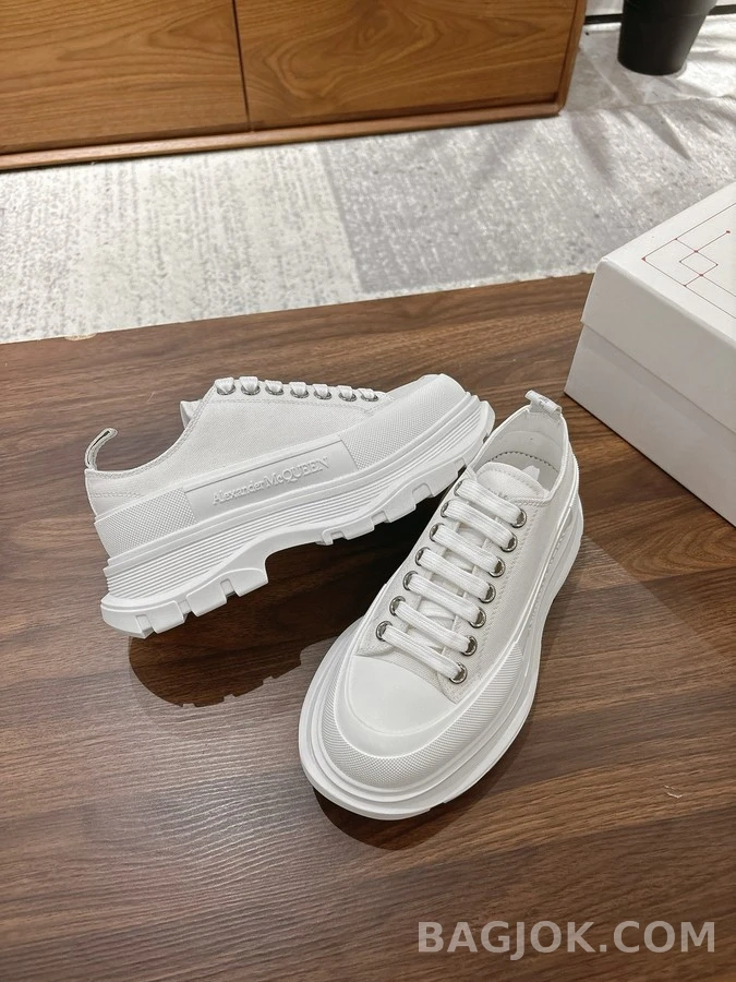 알렉산더 맥퀸 알렉산더 맥퀸 캔버스 플랫폼 스니커즈 상세 이미지