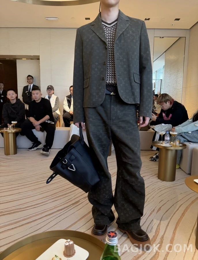 루이비통 루이비통 모노그램 와이드 데님 팬츠 상세 이미지