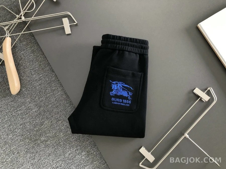 버버리 버버리 기사 로고 드로스트링 트레이닝 팬츠 상세 이미지