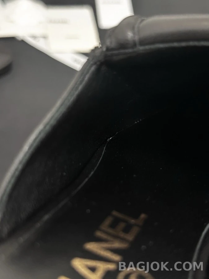 샤넬 샤넬 로고 스웨이드 뮬 로퍼 상세 이미지
