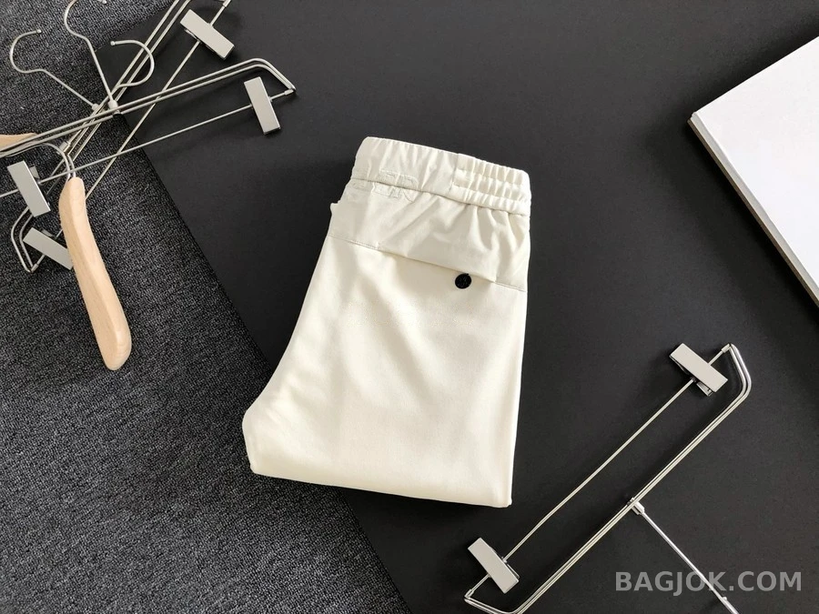 몽클레어 몽클레어 드로스트링 로고 트레이닝 팬츠 상세 이미지