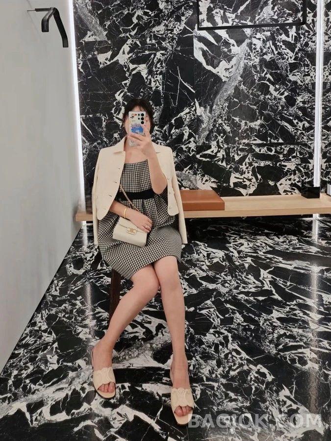 셀린느 셀린느 트리오페 블록힐 뮬 상세 이미지