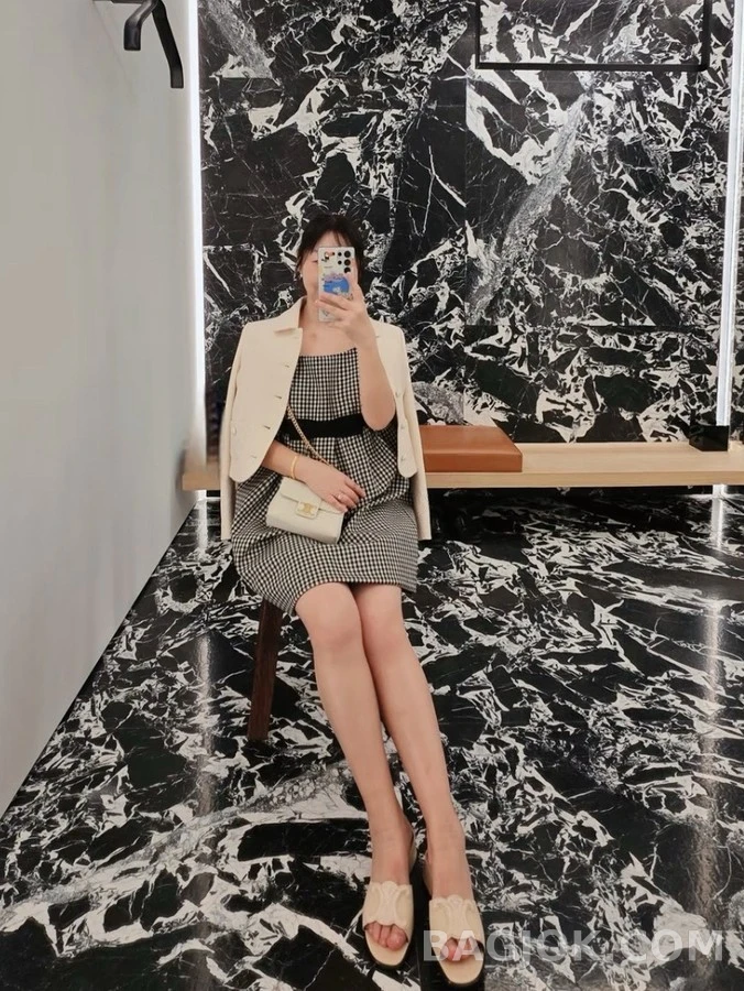 셀린느 셀린느 트리오페 블록힐 뮬 상세 이미지