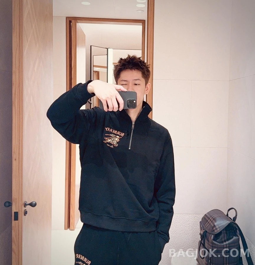 버버리 버버리 기사 엠블럼 팬츠 상세 이미지