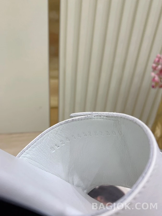 에르메스 에르메스 스터드 슬라이드 샌들 상세 이미지