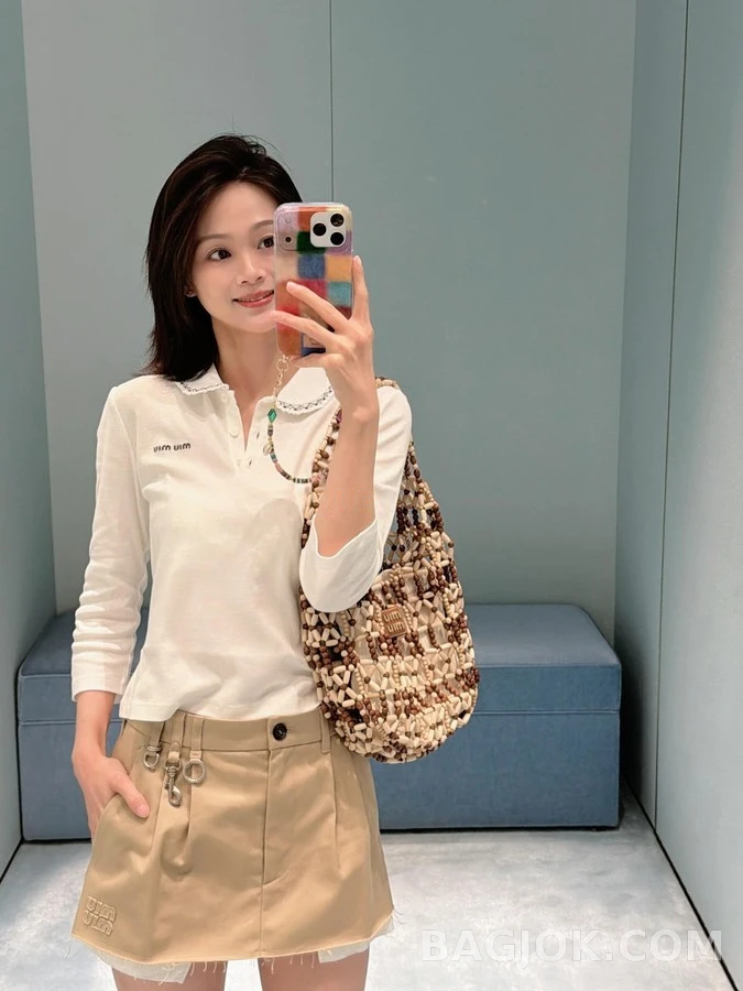 미우미우 미우미우 메탈 장식 플리츠 팬츠 상세 이미지