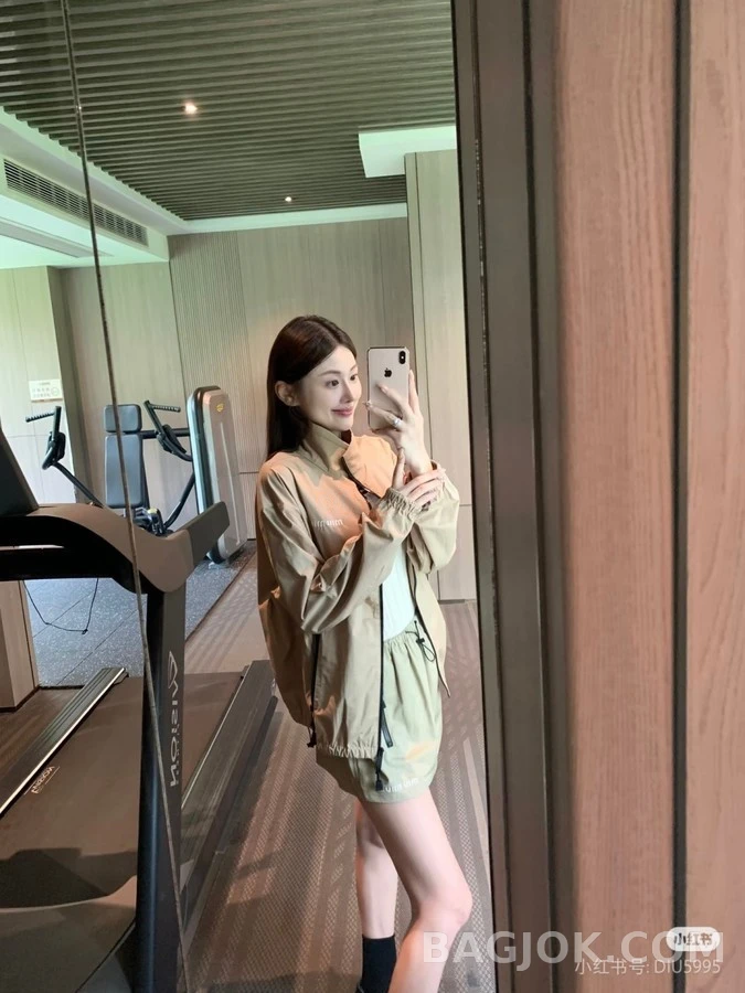 미우미우 미우미우 유틸리티 미니 스커트 상세 이미지