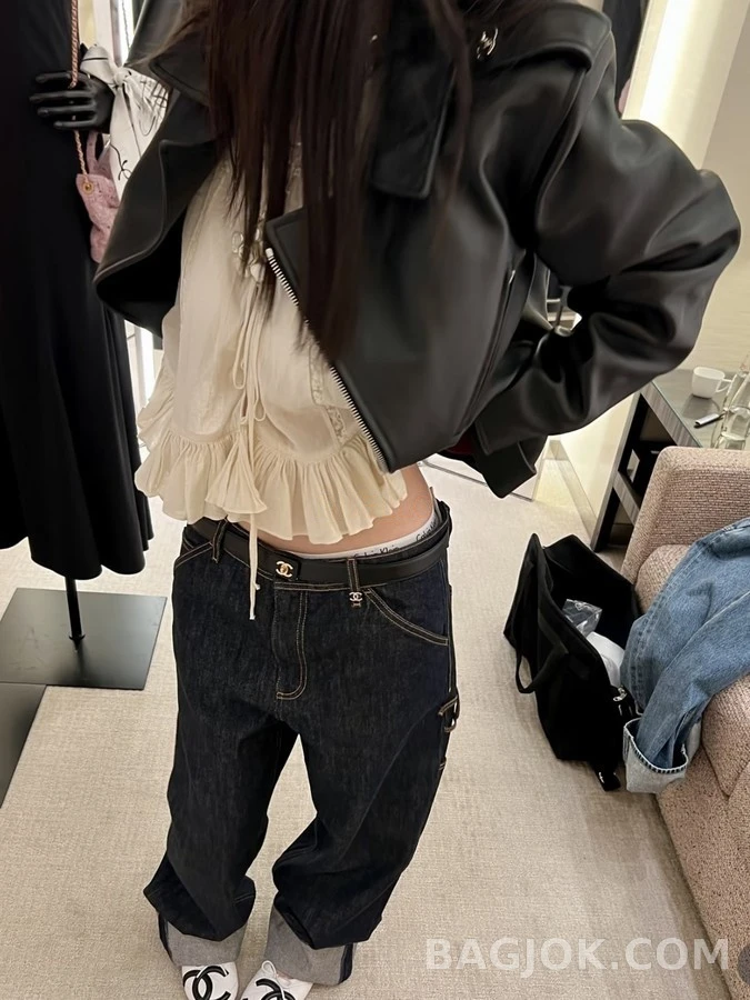 샤넬 샤넬 더블 C 로고 카펜터 데님 팬츠 상세 이미지