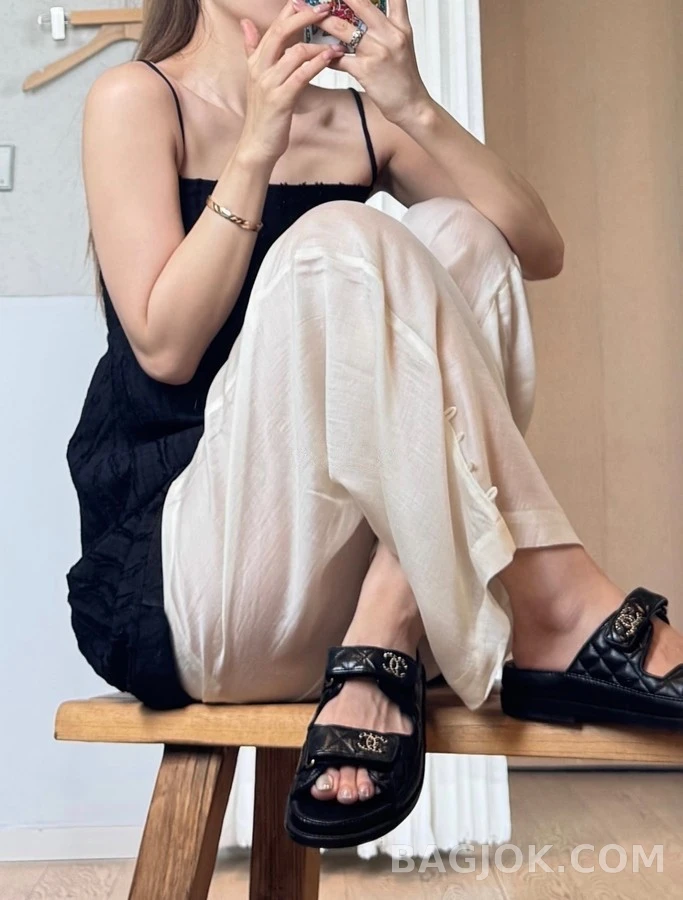샤넬 샤넬 퀼팅 더블 C 벨크로 샌들 상세 이미지