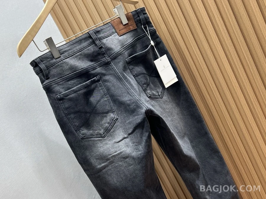 브루넬로 쿠치넬리 브루넬로 쿠치넬리 워싱 스트레이트 데님 팬츠 상세 이미지