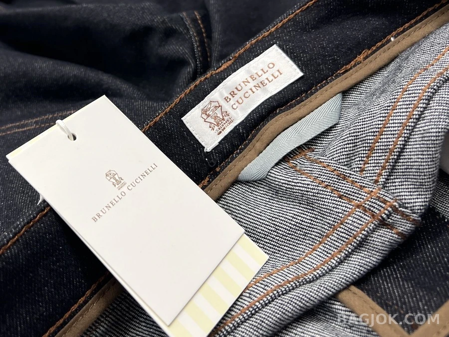 브루넬로 쿠치넬리 브루넬로 쿠치넬리 워싱 데님 스트레이트핏 팬츠 상세 이미지