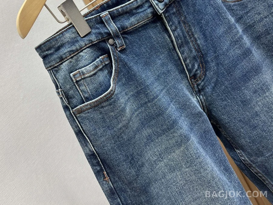 톰포드 톰포드 워시드 데님 팬츠 상세 이미지
