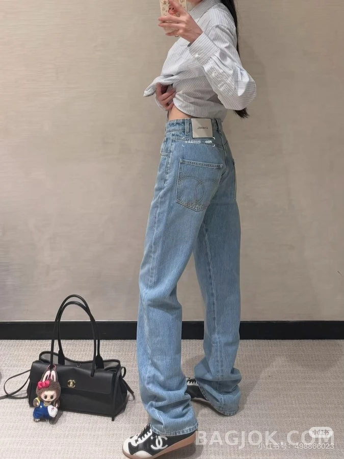 샤넬 샤넬 메탈 로고 스트레이트 데님 상세 이미지
