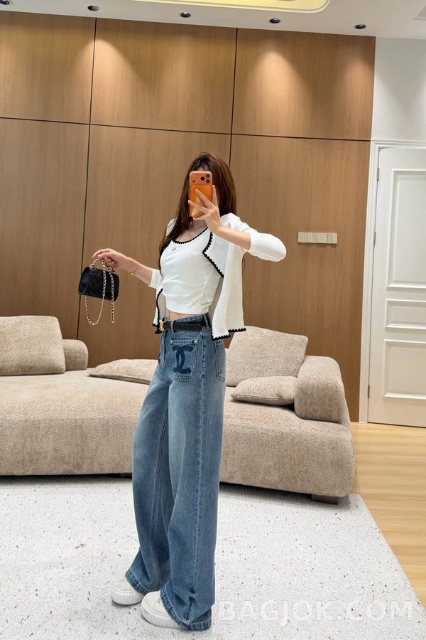 샤넬 샤넬 더블C 로고 포켓 데님 와이드 팬츠 상세 이미지