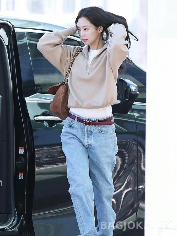샤넬 샤넬 더블 C 로고 스트레이트핏 데님 팬츠 상세 이미지